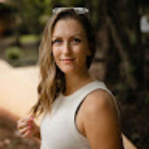 Meet your Posher, Vera